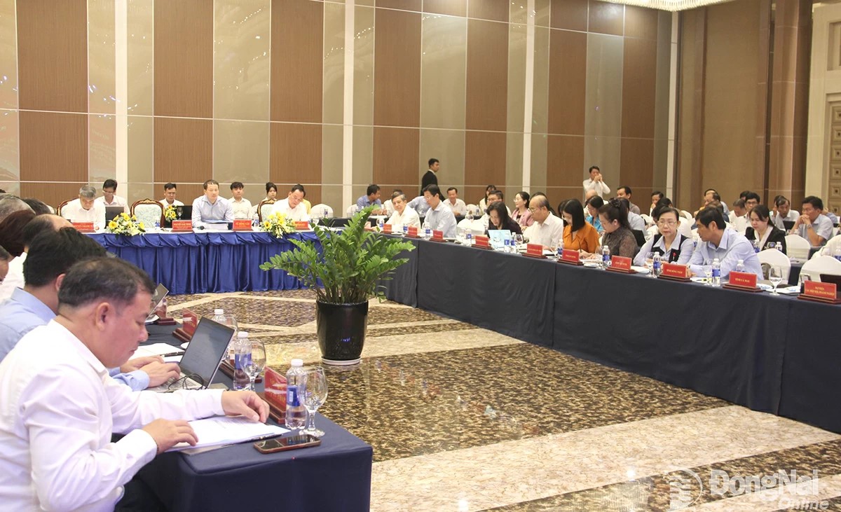 Hoàn thiện thể chế, pháp luật có ý nghĩa chiến lược cho sự phát triển kinh tế - xã hội, đảm bảo quốc phòng - an ninh